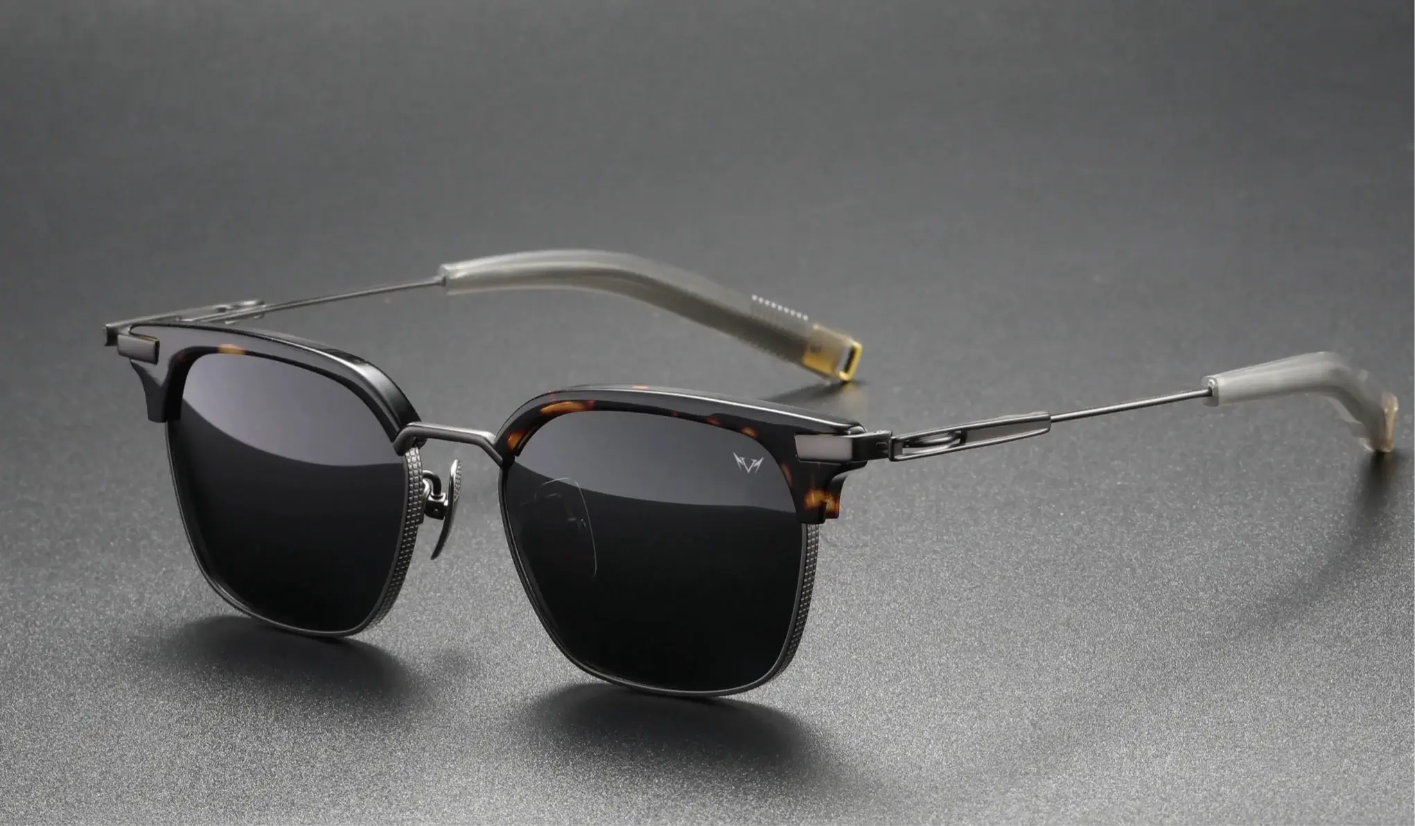 How to Know If Your Sunglasses Are Polarized